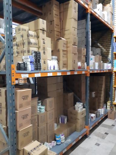 عکس پخش لوازم آرایشی بهداشتی نسیم