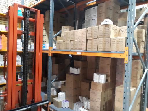 عکس پخش لوازم آرایشی بهداشتی نسیم