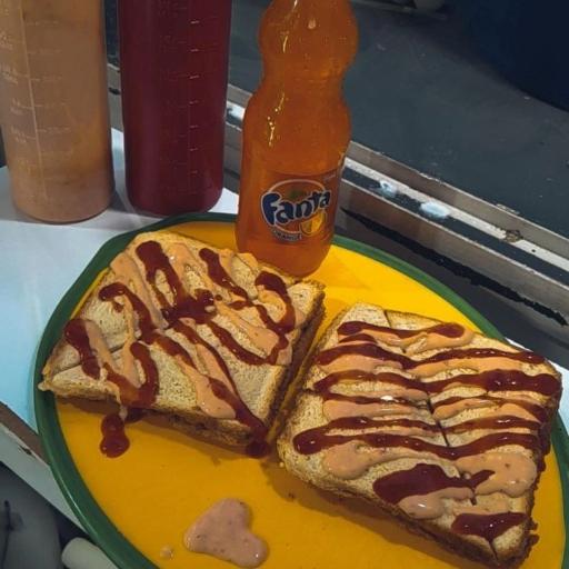 عکس مینی کافه و سیب زمینی تنوری ساحلی