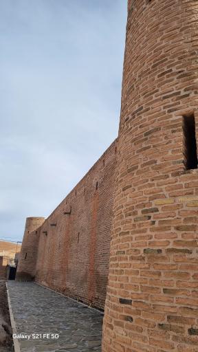 عکس کاروانسرای اسحاق خانی