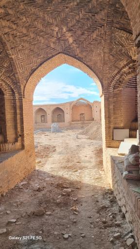 عکس کاروانسرای اسحاق خانی