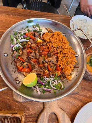 عکس رستوران شنتیا