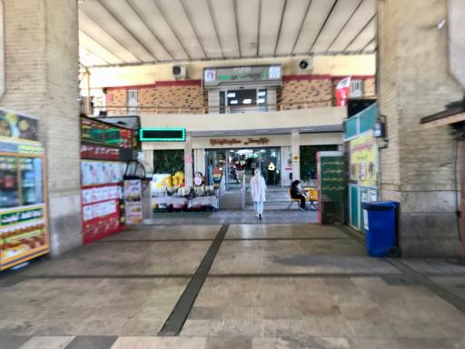 عکس بازار سنتی ستارخان فاز ۲