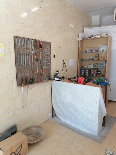 عکس شارژ کولر فروش باطری و باطری سازی فدائي