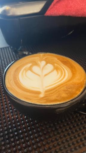 عکس کافه میلان