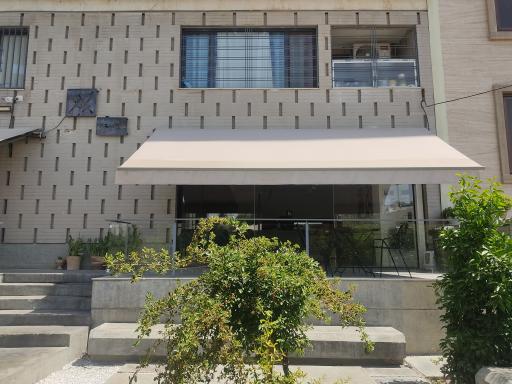 عکس کافه خاکستری