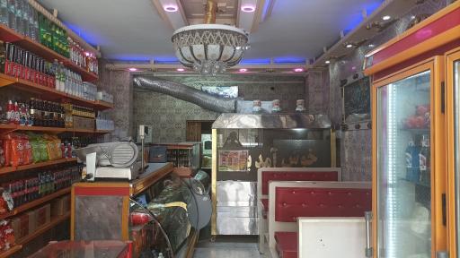 عکس سوپر مارکت و اغذیه بابا علی 