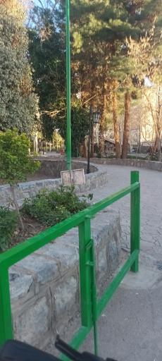 عکس بازار مرکزی گل و گیاه شهرداری اصفهان (همدانیان)