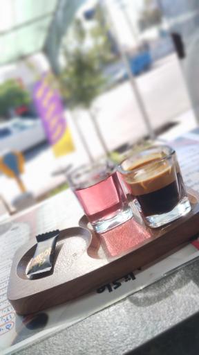 عکس کافه مون