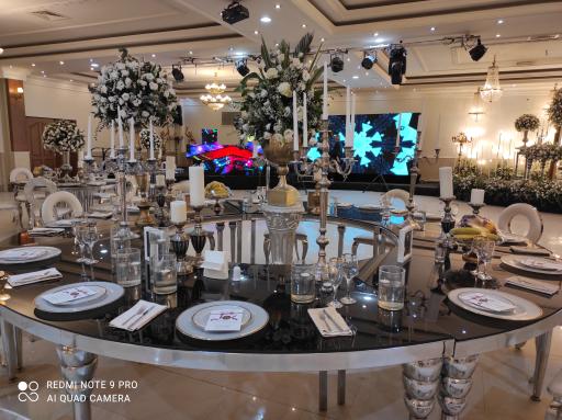 عکس عمارت تندیس