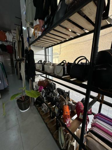 عکس فروشگاه دورباخ