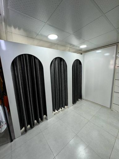 عکس فروشگاه دورباخ