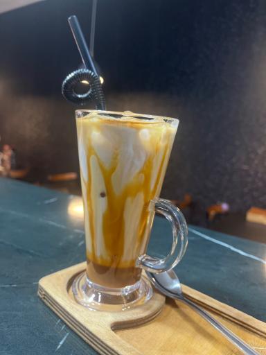 عکس کافه رایکا