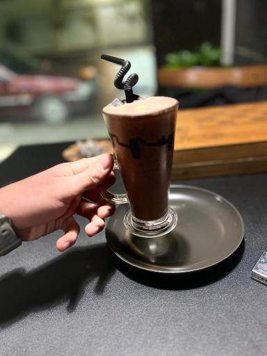 عکس کافه رایکا