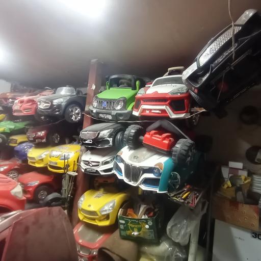 عکس تعمیرات ماشین شارژی و موتور برقی