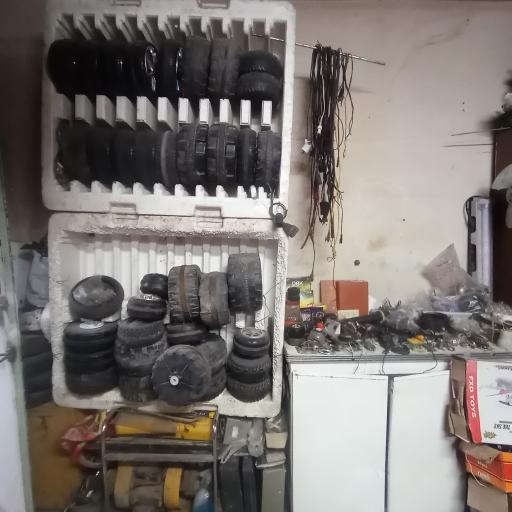 عکس تعمیرات ماشین شارژی و موتور برقی