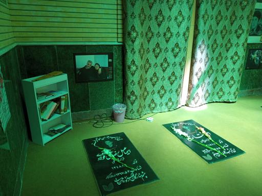 عکس گلزار شهدای مهدی شهر