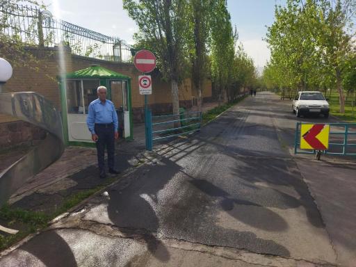 عکس درب ورودی و نگهبانی شماره 2 بوستان آزادگان