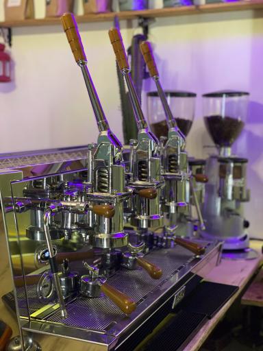 عکس کاکا کافه