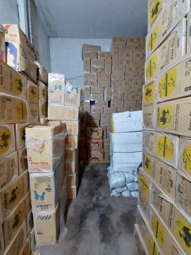 عکس پخش کالای دستکش استادکار غفور رسولیان