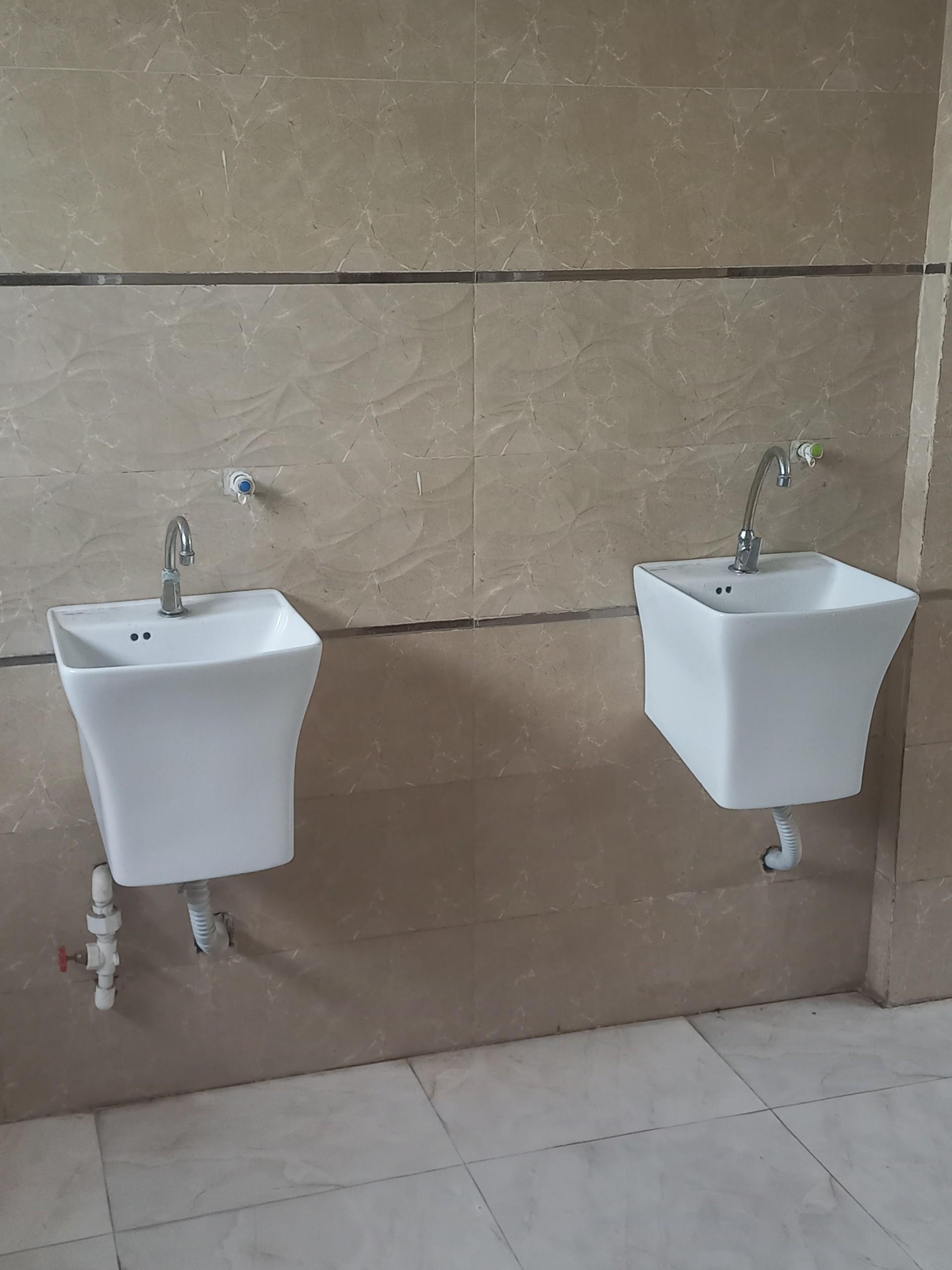 عکس سرویس بهداشتی زنانه