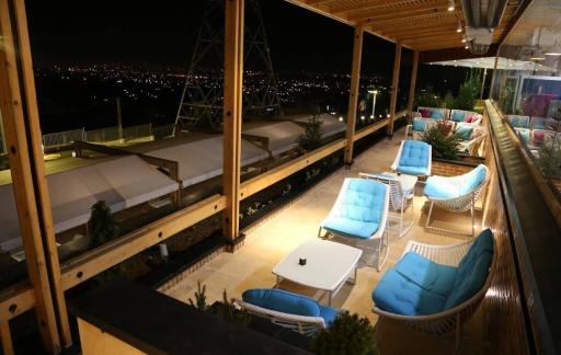 عکس مجموعه تشریفاتی مهرگان