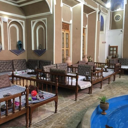 عکس هتل رستوران سنتی حاج ملک