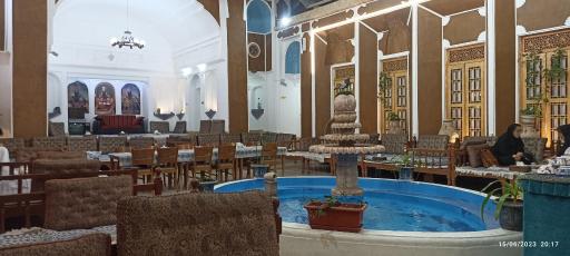 عکس هتل رستوران سنتی حاج ملک