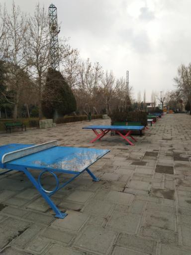عکس میز پینگ پونگ پارک رازی