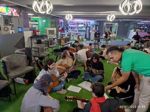 موسیقی هنرکده گیتاریست