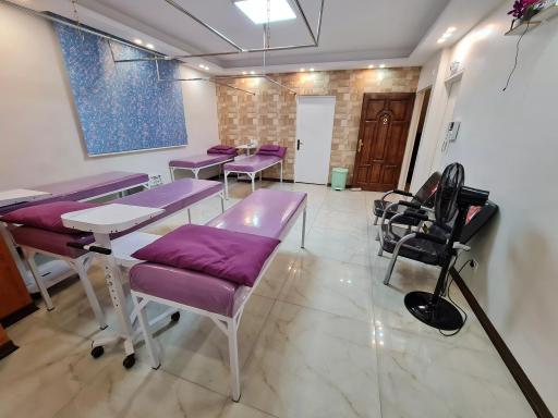 عکس درمانگاه شبانه روزی دارالشفا