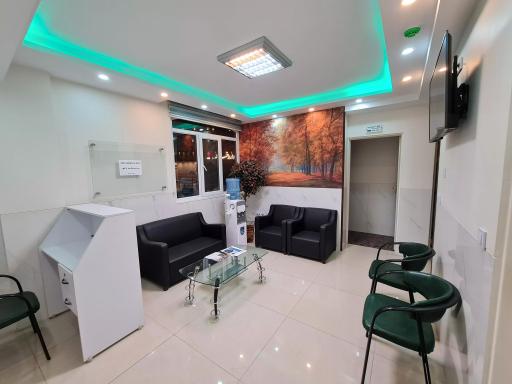 عکس درمانگاه شبانه روزی دارالشفا