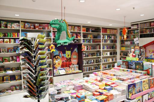 عکس کتاب ملت 