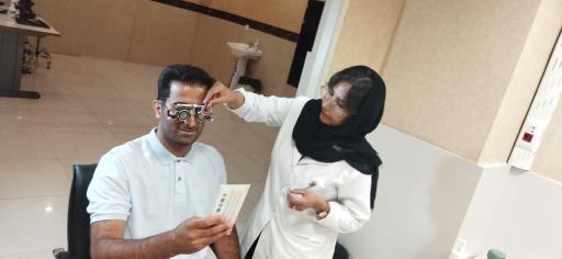 عکس عینک سازی و چشم پزشکی بینک 