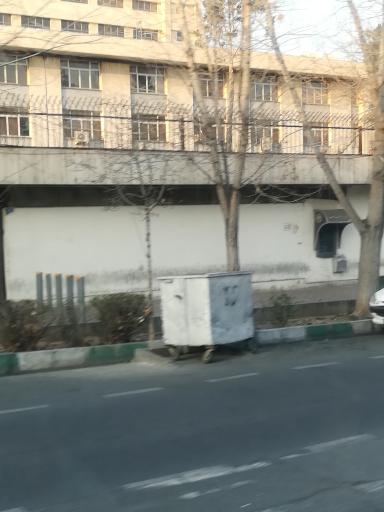 عکس خودپرداز بانک حکمت