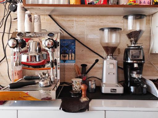 عکس لبنیات بستنی برکت 