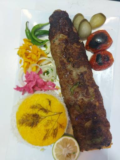 عکس کافه رستوران کشتی سفید