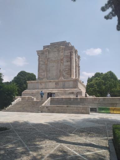 عکس مشهد