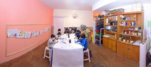 عکس مجتمع آموزشی مفید