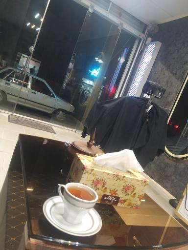عکس آرایشگاه مردانه علی یونیک