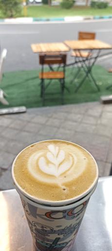 عکس کافه فست فود دمون 