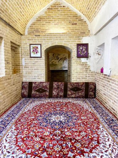 عکس کاروانسرا قلعه مدرسه (خیرآباد)