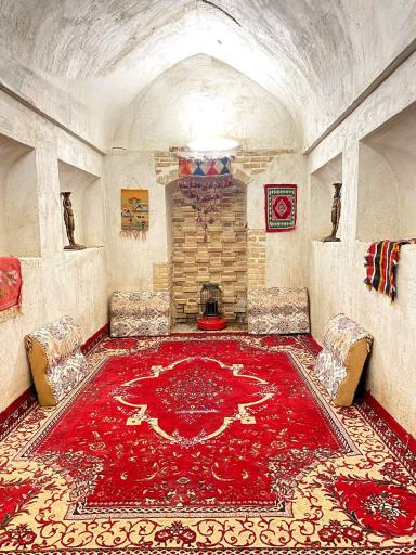 عکس کاروانسرا قلعه مدرسه (خیرآباد)