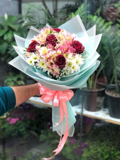 عکس گل فروشی گل یاس