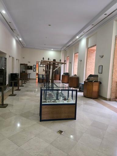 عکس موزه ارتباطات