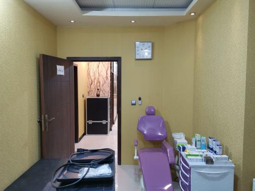 عکس کلینیک پوست زیبایی و لیزر تاج