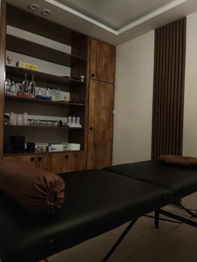 سالن آرایشگاه مردانه هادان