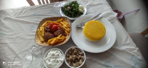 عکس رستوران دیزی سرای ارجمند بانو