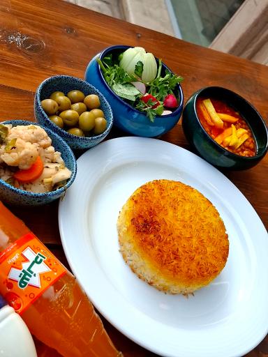 عکس رستوران دیزی سرای ارجمند بانو