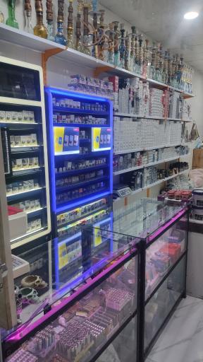 عکس فروشگاه دخانیات سیلور